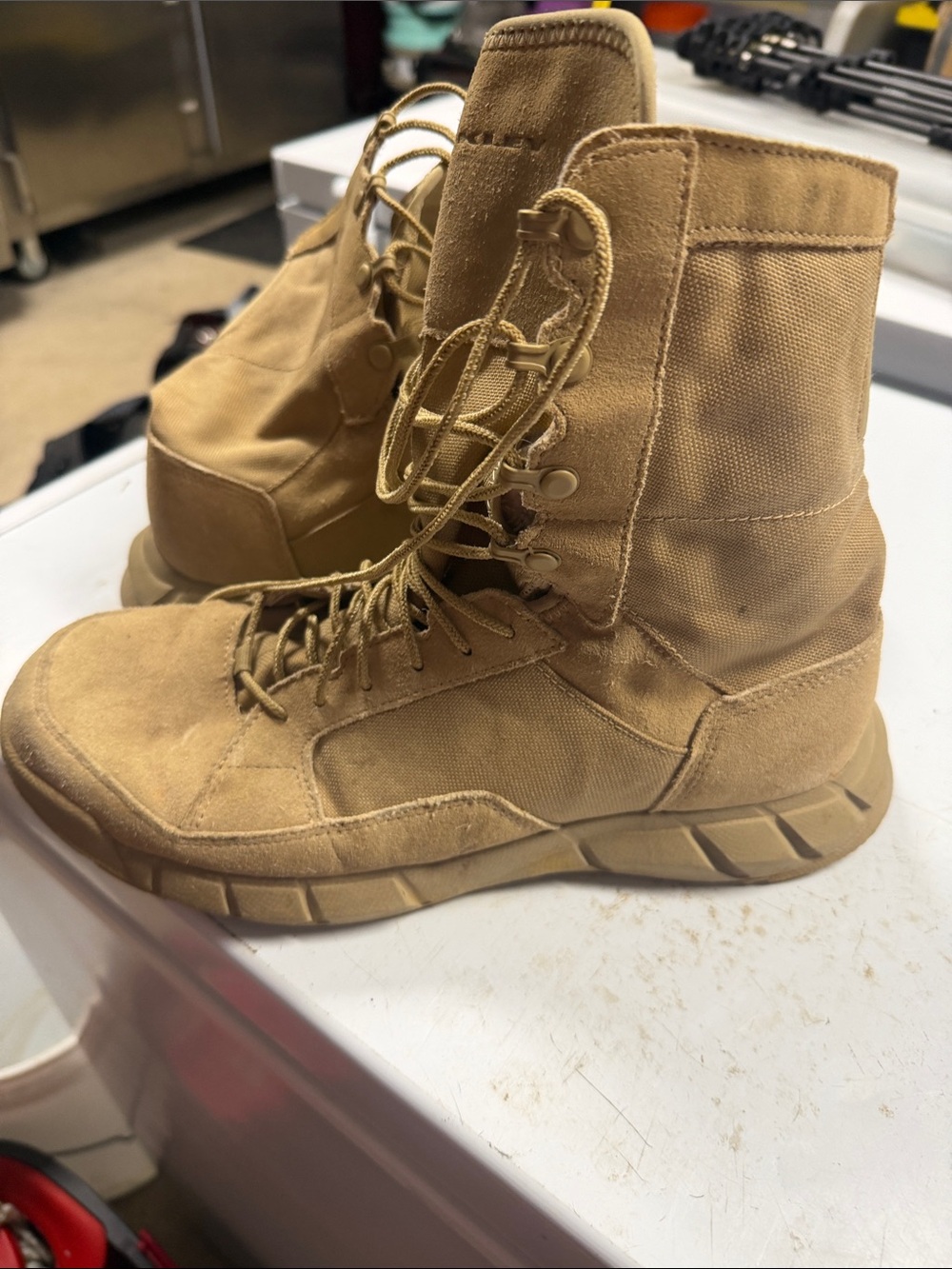 Oakley Tan Tactical Lace-Up Canvas Boots